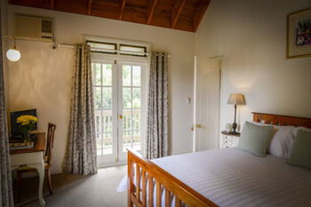 Arcadia Bed & Breakfast & Cottages - Palm Beach Accommodation 1