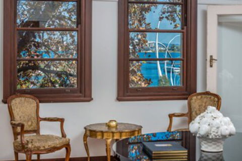 Art Deco Luxury On Elizabeth Quay - Palm Beach Accommodation 0