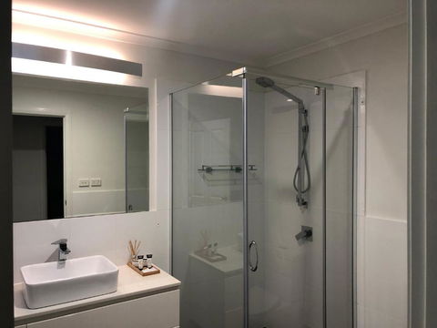 Beach & Bay Holiday House - Palm Beach Accommodation 1