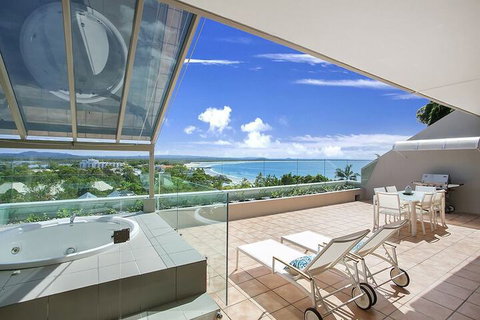 No 1 In Hastings Street - Palm Beach Accommodation 1