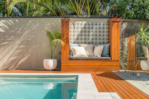 A PERFECT STAY - 3 Little Pigs - Palm Beach Accommodation 2