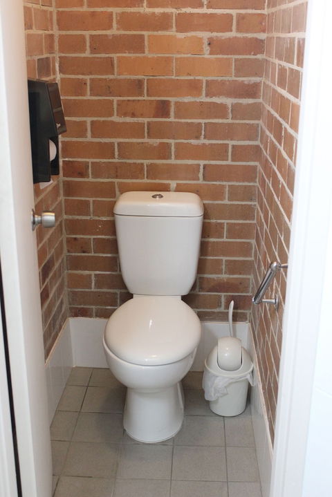 Acacia Motor Inn Armidale - Palm Beach Accommodation 6