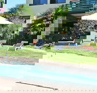 Alluna Motel - Palm Beach Accommodation