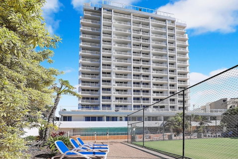 Elouera Tower Beachfront Apartments - Palm Beach Accommodation 0