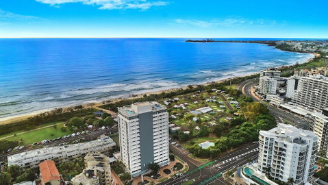 Elouera Tower Beachfront Apartments - Palm Beach Accommodation 1