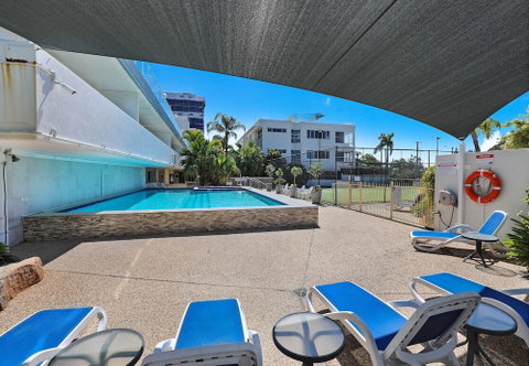 Elouera Tower Beachfront Apartments - Palm Beach Accommodation 3
