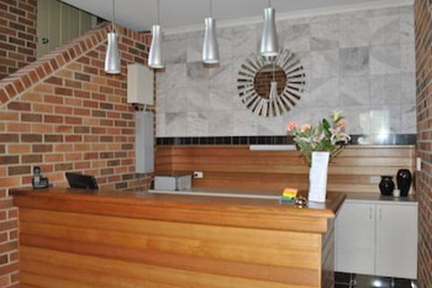 Heritage River Motor Inn - Palm Beach Accommodation 2