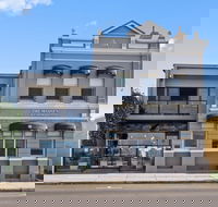 The Madsen - Palm Beach Accommodation