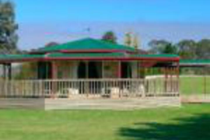Palm Beach Accommodation
