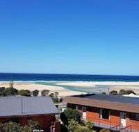 Blue Seas Holiday Villas - Palm Beach Accommodation