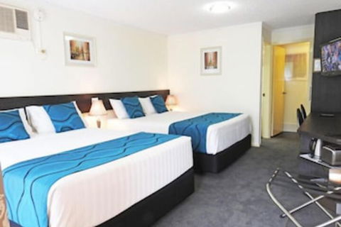 Gallery Motel - Palm Beach Accommodation 7