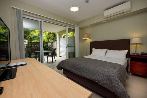 Cabarita Lake Apartments - Palm Beach Accommodation 7