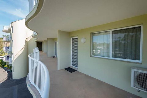 Cabarita Lake Apartments - Palm Beach Accommodation 2