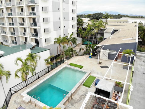 Adventurers Resort - Hostel - Palm Beach Accommodation 4
