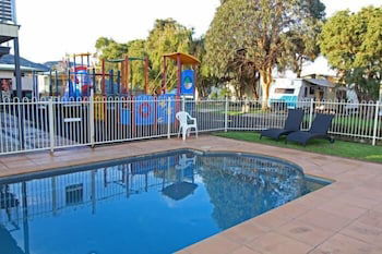 Apollo Bay Holiday Park - Palm Beach Accommodation 1
