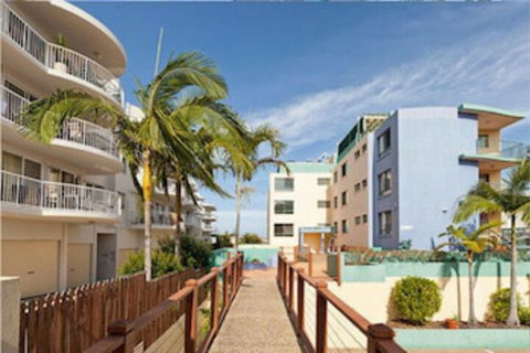 Bayviews & Harbourview Holiday Apartments - Palm Beach Accommodation 0