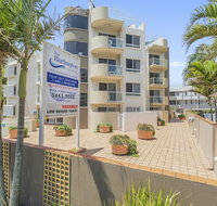 Burlington Holiday Apartments - Palm Beach Accommodation