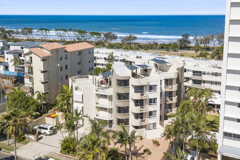 Burlington Holiday Apartments - Palm Beach Accommodation 4