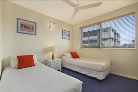 The Beach Houses - Palm Beach Accommodation 5