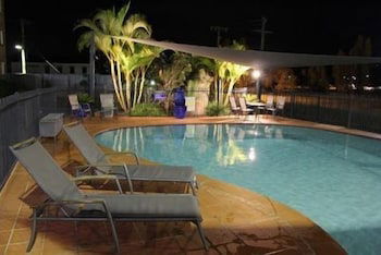 Aza Motel - Palm Beach Accommodation 6