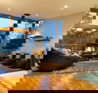 Kudos Villas and Retreats - Palm Beach Accommodation