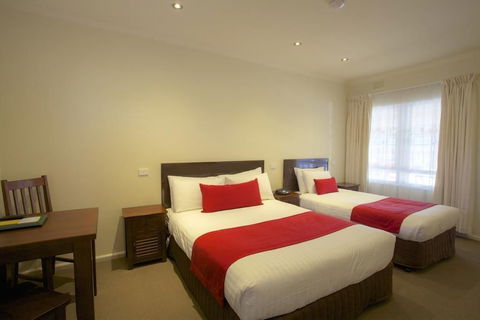 Amaroo Motel - Palm Beach Accommodation 4