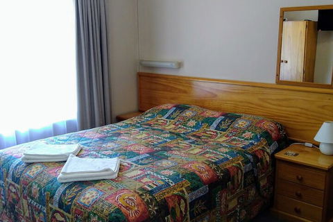 Armidale Rose Villa Motel - Palm Beach Accommodation 6