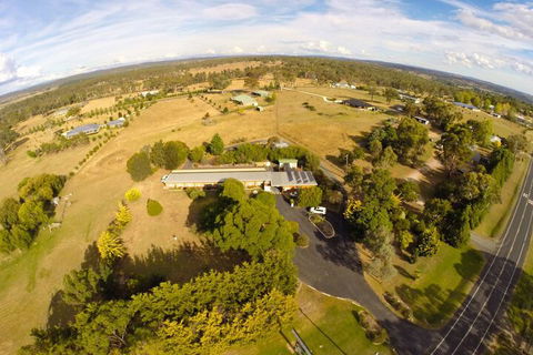 Armidale Rose Villa Motel - Palm Beach Accommodation 1