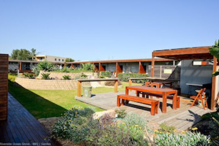 Palm Beach Accommodation