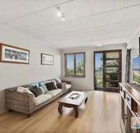 McAuleys Beach House - Palm Beach Accommodation