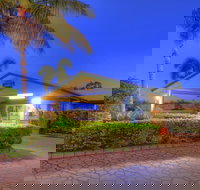 Heritage Lodge Motel - Palm Beach Accommodation