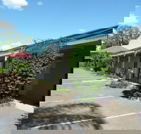 The Hermitage Motel - Palm Beach Accommodation