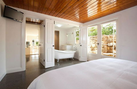 Apartment 35 - Palm Beach Accommodation 5