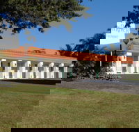 Moon River Motor Inn - Palm Beach Accommodation