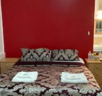 Nhill Holiday Inn - Palm Beach Accommodation