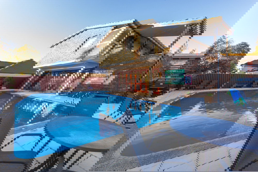  Palm Beach Accommodation