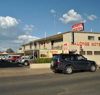 A  A Lodge Motel Emerald - Palm Beach Accommodation