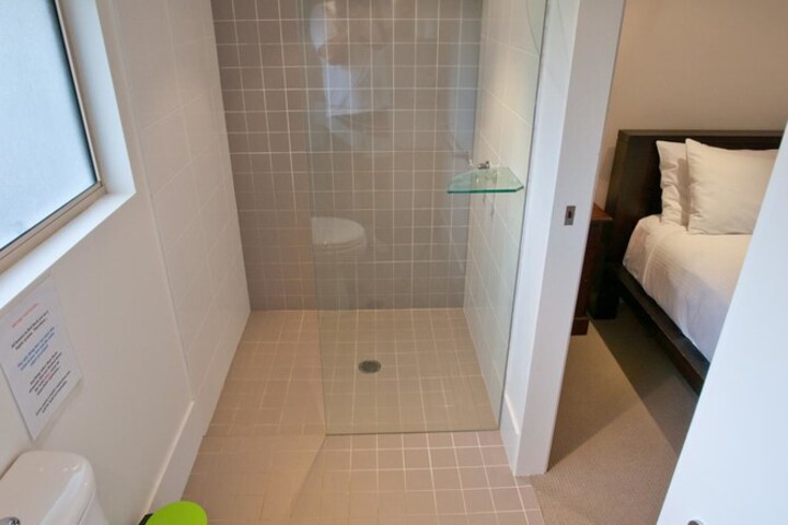Red Rock NSW Palm Beach Accommodation