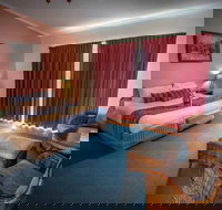 Eagle Heights Mountain Hotel - Palm Beach Accommodation