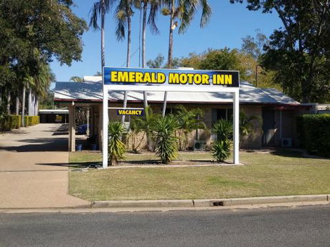 Overflow Motor Inn - Palm Beach Accommodation 0