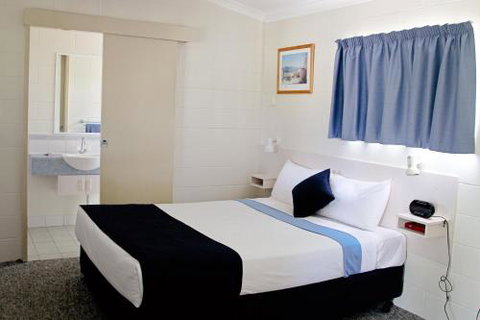 Overflow Motor Inn - Palm Beach Accommodation 4