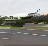 Forbes Victoria Inn - Palm Beach Accommodation