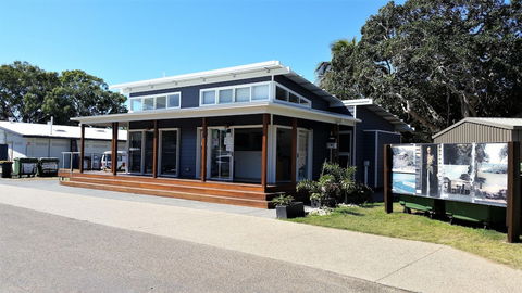 Agnes Water Beach Holidays - Palm Beach Accommodation 1