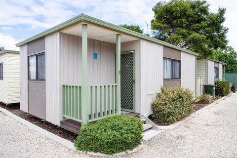 Ingenia Holidays Inverloch - Palm Beach Accommodation 3
