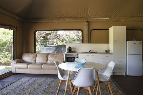 Ingenia Holidays Inverloch - Palm Beach Accommodation 7