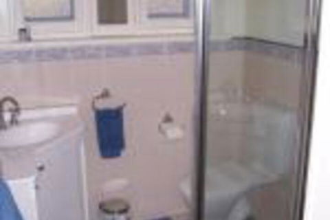 MacDonnell House Naracoorte - Palm Beach Accommodation 0