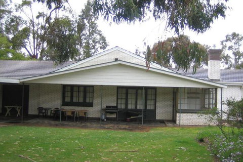 Pinkerton Hill Naracoorte - Palm Beach Accommodation 4