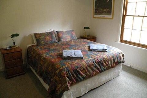 Pinkerton Hill Naracoorte - Palm Beach Accommodation 3