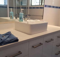 Beachside Bed  Breakfast - Palm Beach Accommodation