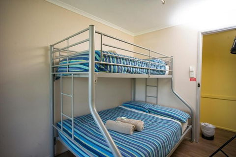 Airlie Beach YHA - Hostel - Palm Beach Accommodation 3